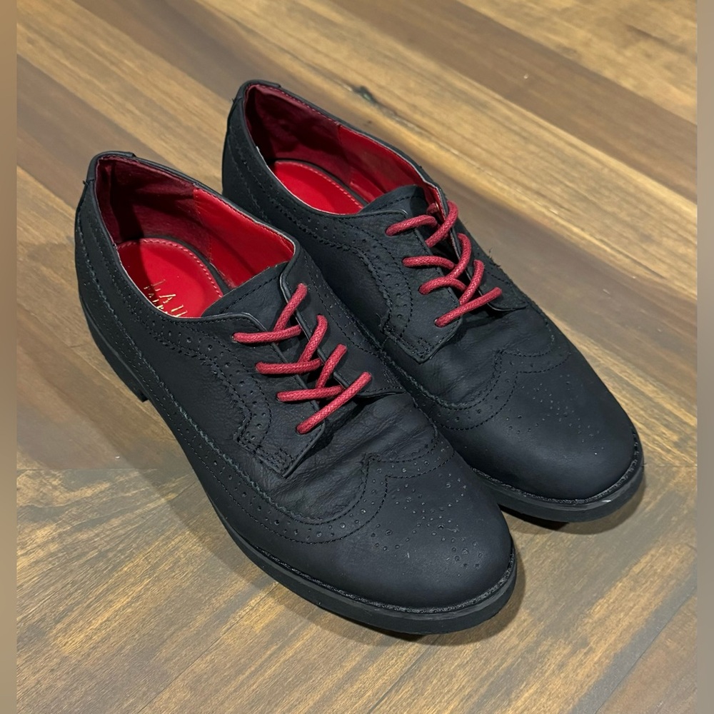 Lauren Ralph Lauren Imogen Womens size 8 B Shoes Black Wingtip Dress Shoes